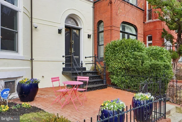 $8,500 | 949 S Street Northwest, Washington, DC 20001