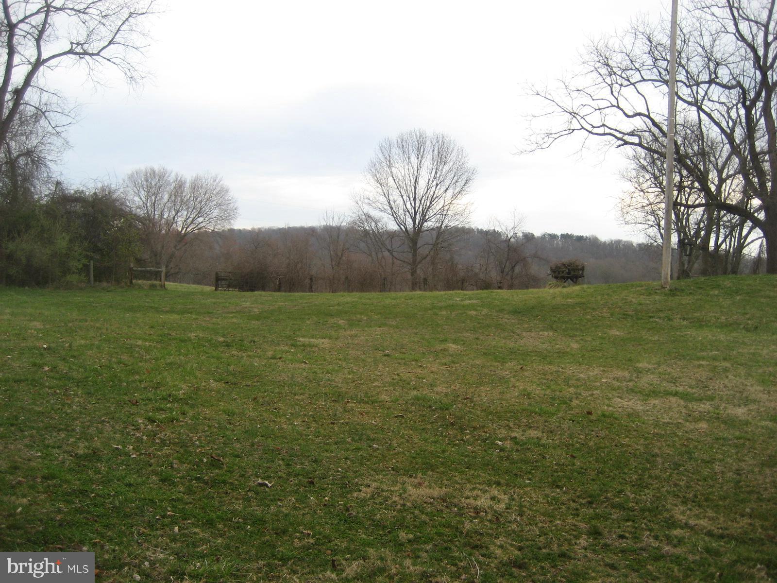 5856 Moore Road Marshall, VA 20115 - Photo 13 of 62 view
