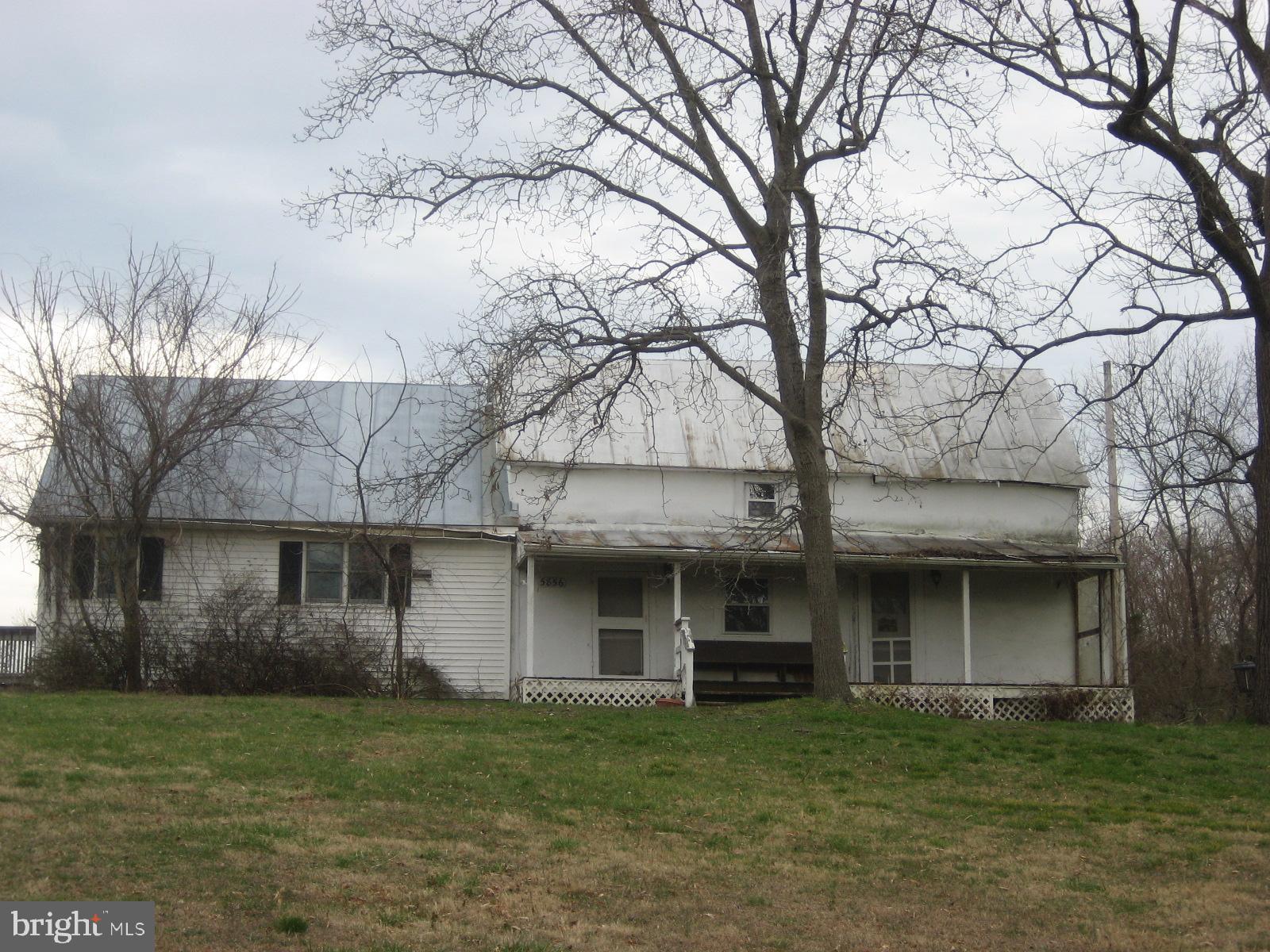 5856 Moore Road Marshall, VA 20115 - Photo 4 of 62 Front view