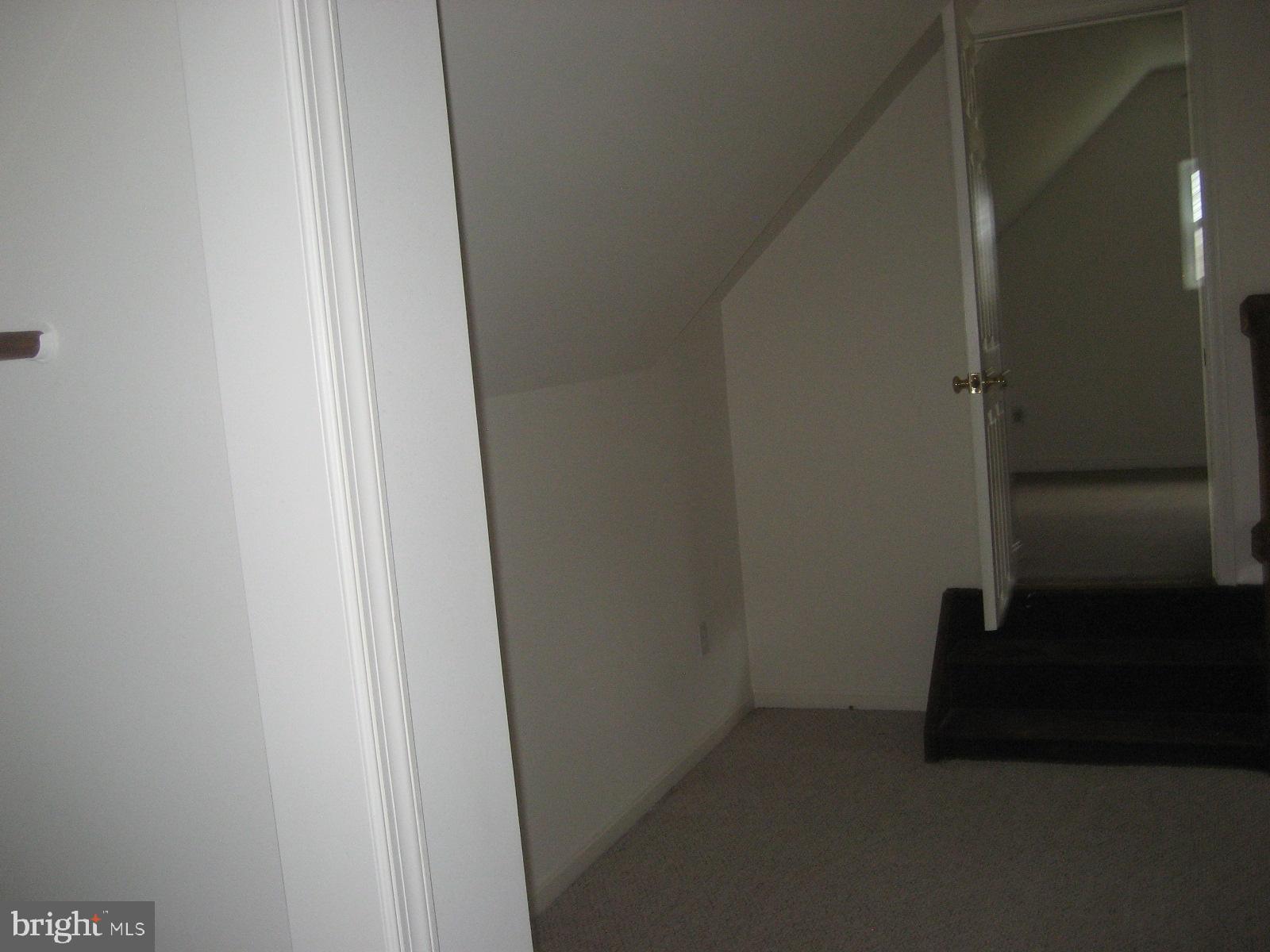5856 Moore Road Marshall, VA 20115 - Photo 38 of 62 Bedroom on Upper level