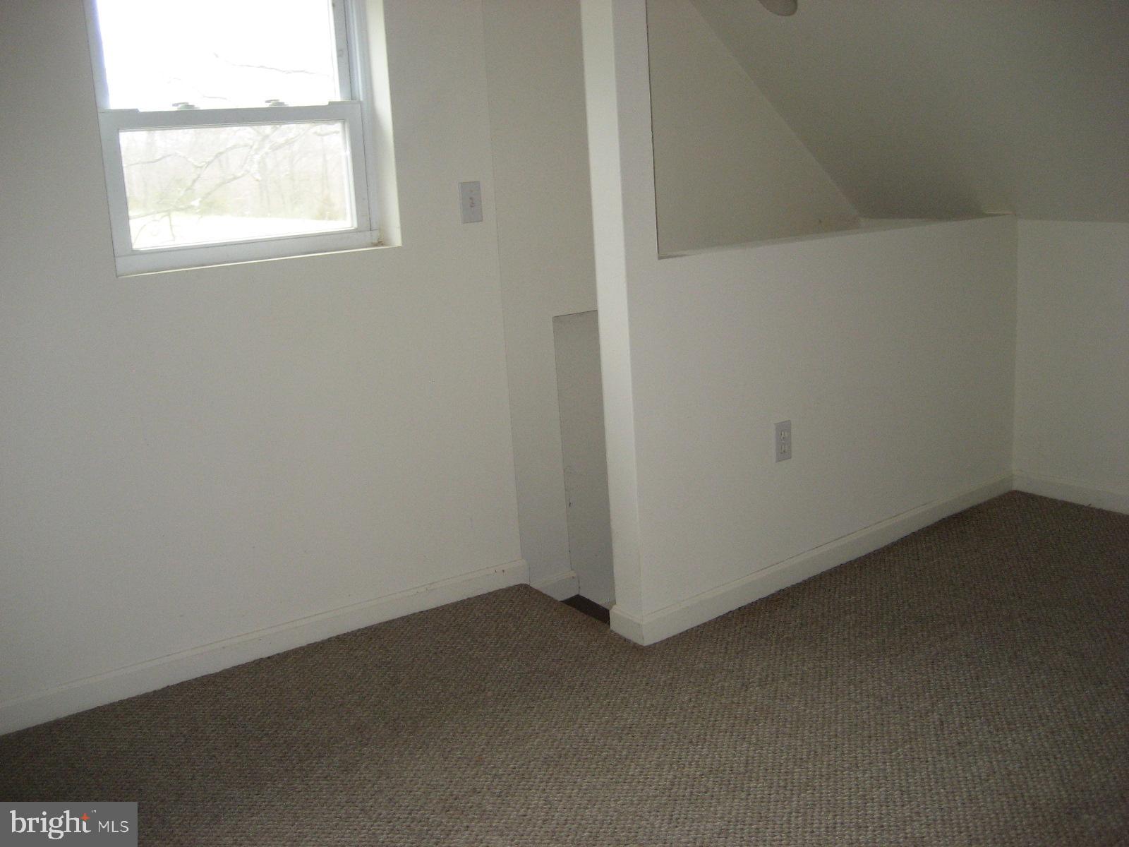 5856 Moore Road Marshall, VA 20115 - Photo 41 of 62 Bedroom on upper level stairway to old kitchen