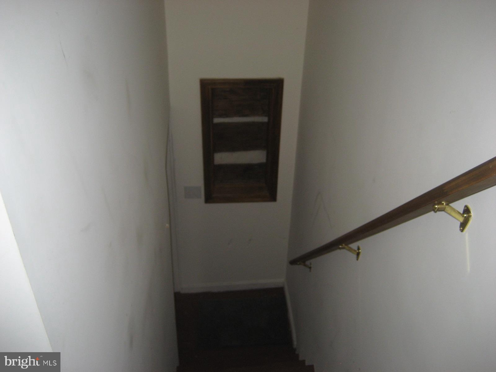 5856 Moore Road Marshall, VA 20115 - Photo 48 of 62 Stairway to Upper level