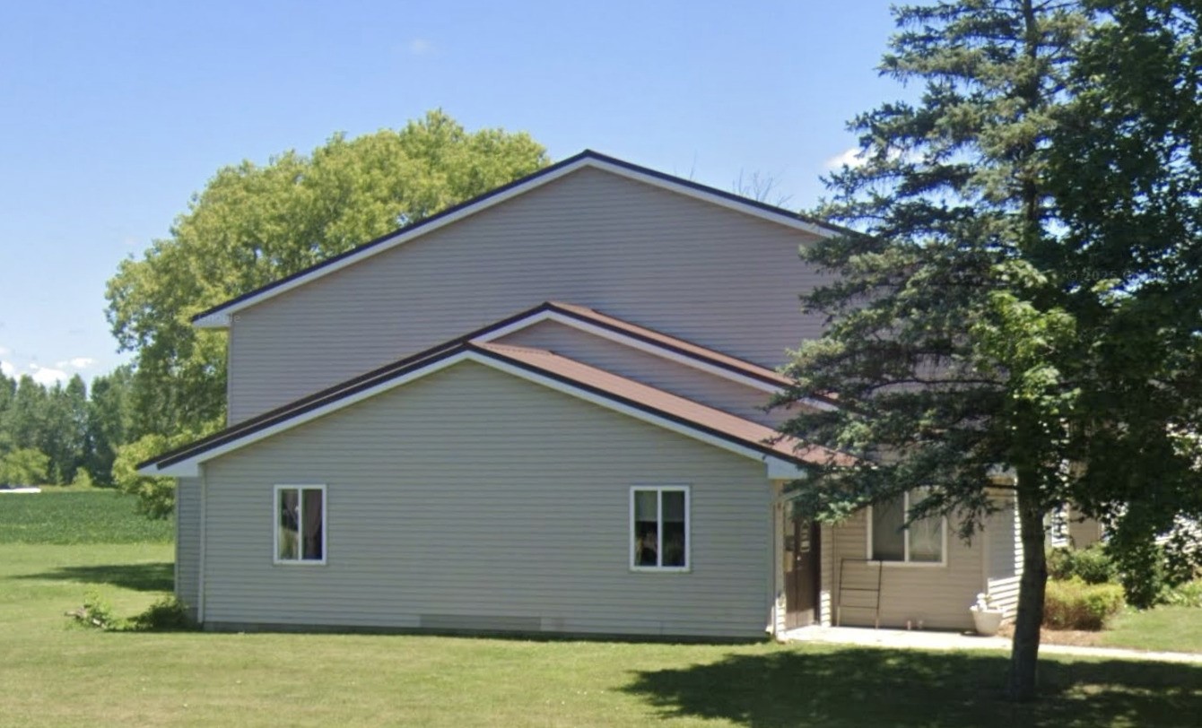 4220 North Mission Road Rosebush, MI 48878 - Photo 3 of 8 a backyard of a house with lots of green space