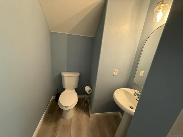 a bathroom with a toilet