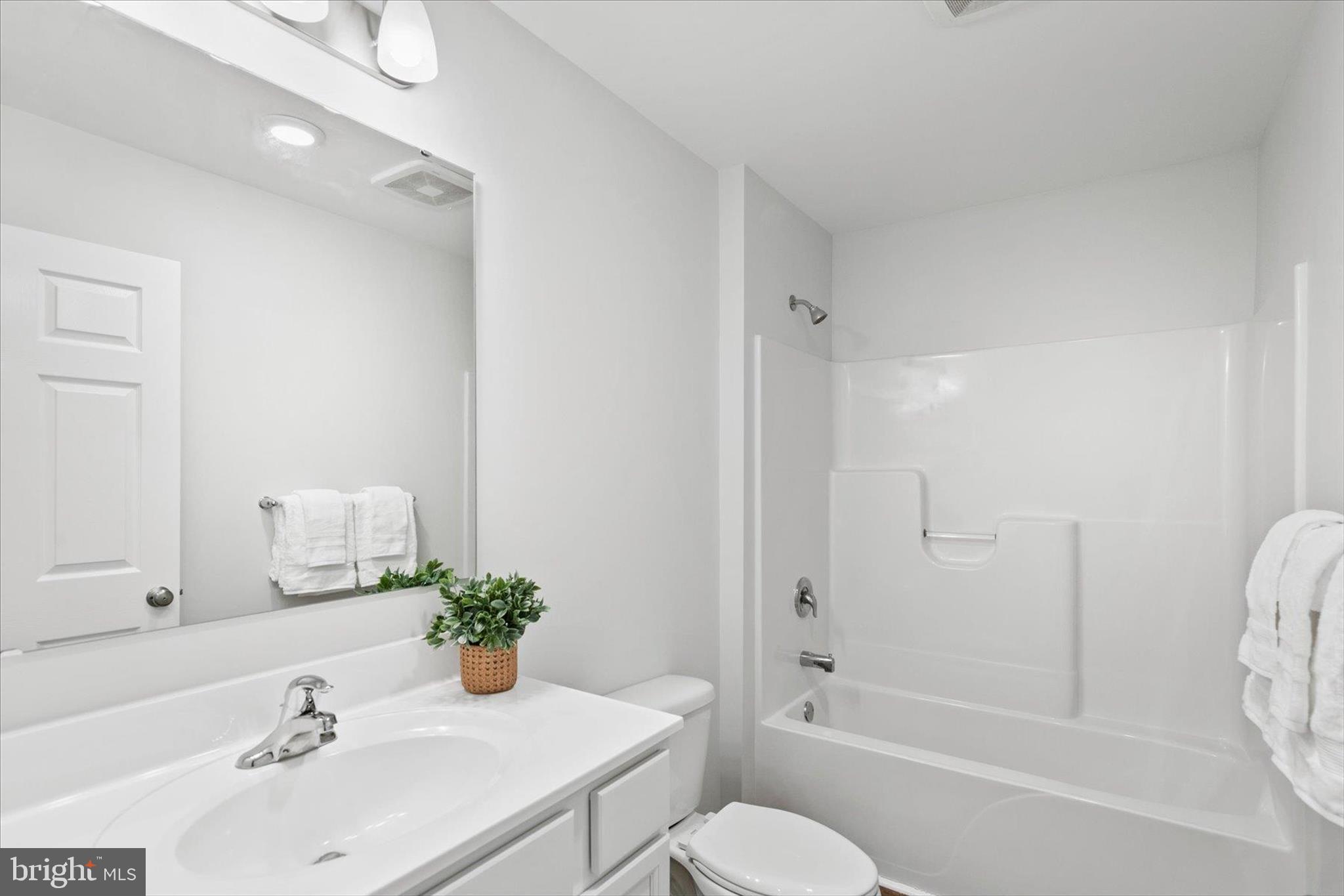 9162 Peerless Road Bishopville, MD 21813 - Photo 22 of 31 Hall Bath