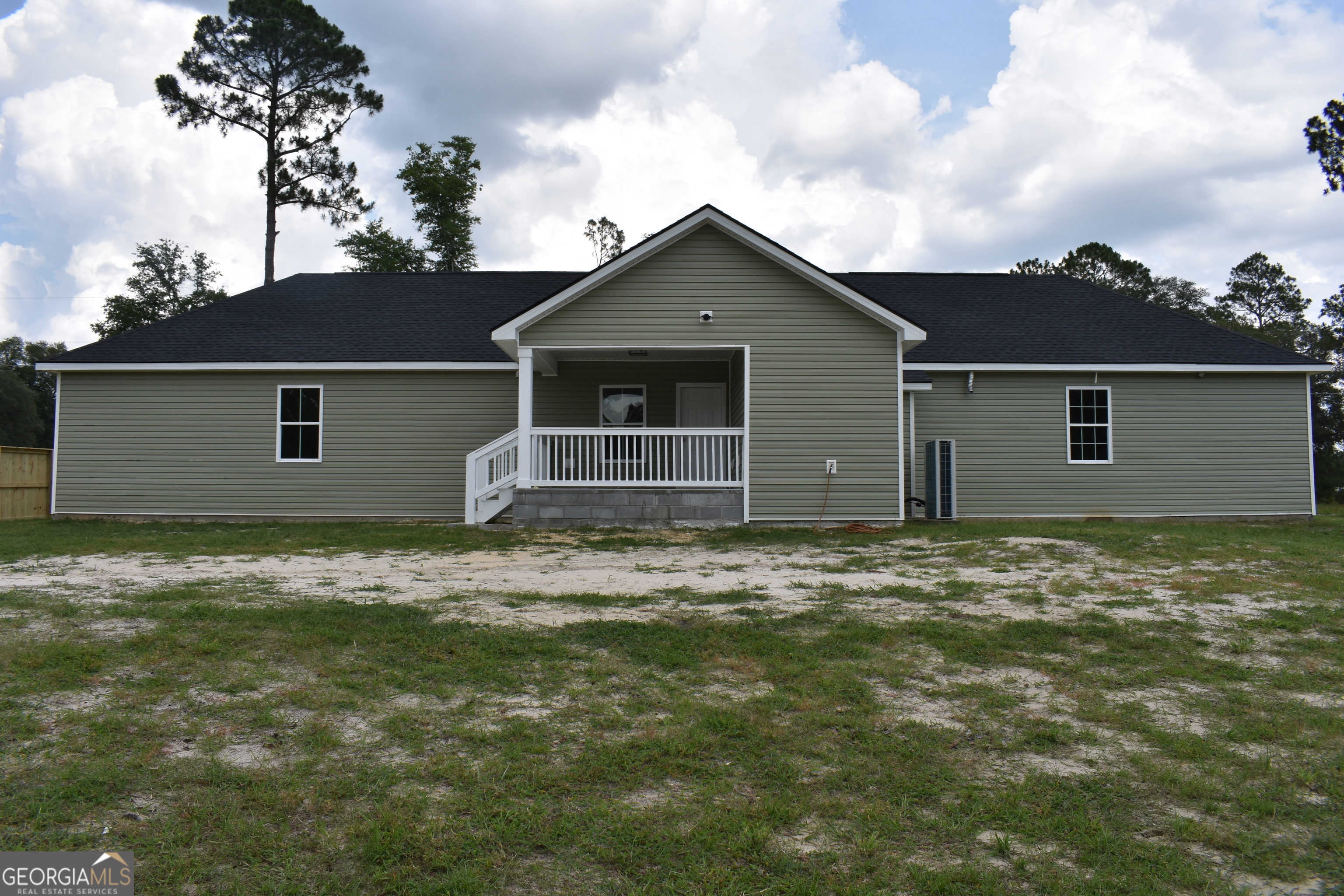 537 Quick Run Road Reidsville, GA 30453 - Photo 41 of 42 a front view of house with garden