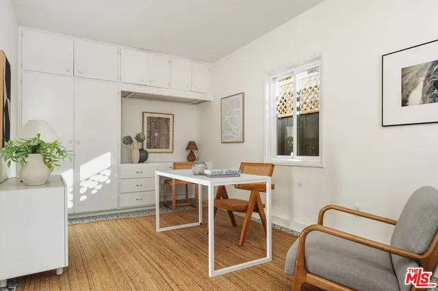 $1,335,000 | 5351 Lemona Avenue, Sherman Oaks, CA 91411