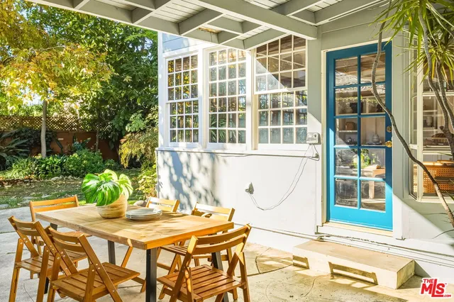 $1,335,000 | 5351 Lemona Avenue, Sherman Oaks, CA 91411