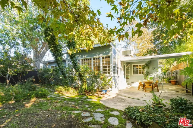 $1,335,000 | 5351 Lemona Avenue, Sherman Oaks, CA 91411