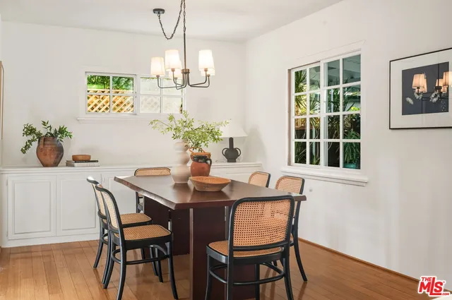 $1,335,000 | 5351 Lemona Avenue, Sherman Oaks, CA 91411