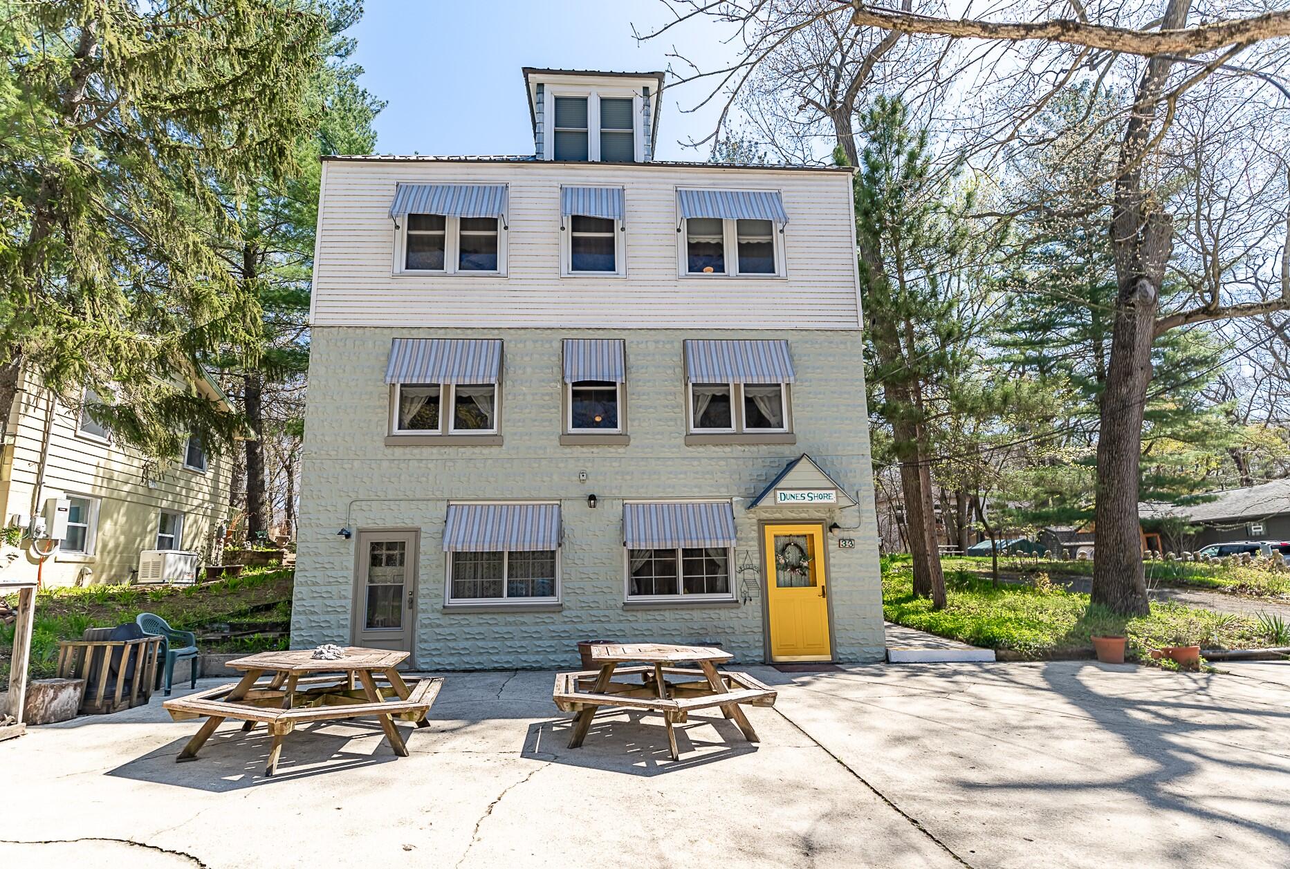 33 Lake Shore County Road Beverly Shores, IN 46301 - Photo 1 of 59 1865x1257