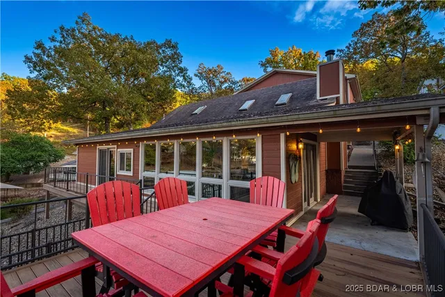 $765,000 | 144 Oak Manor Circle, Sunrise Beach, MO 65079