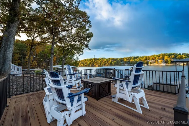 $765,000 | 144 Oak Manor Circle, Sunrise Beach, MO 65079