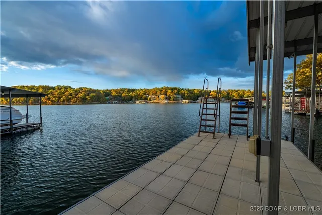 $765,000 | 144 Oak Manor Circle, Sunrise Beach, MO 65079