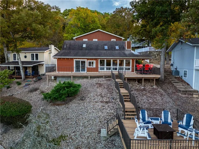 $765,000 | 144 Oak Manor Circle, Sunrise Beach, MO 65079