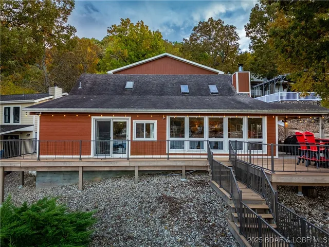 $765,000 | 144 Oak Manor Circle, Sunrise Beach, MO 65079