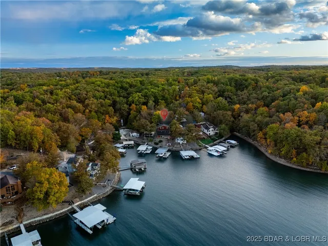 $765,000 | 144 Oak Manor Circle, Sunrise Beach, MO 65079