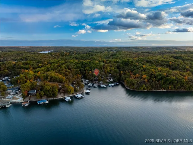 $765,000 | 144 Oak Manor Circle, Sunrise Beach, MO 65079