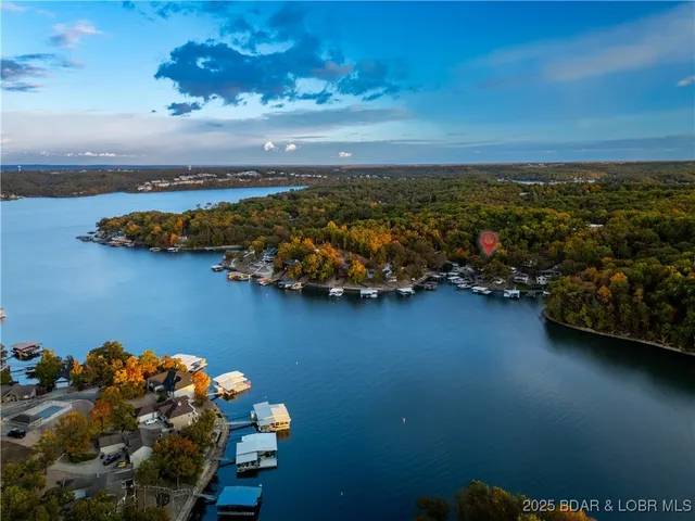 $765,000 | 144 Oak Manor Circle, Sunrise Beach, MO 65079