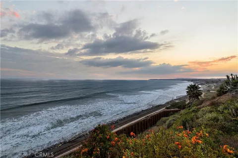 $1,850,000 | 1001 Buena Vista, Unit 6, San Clemente, CA 92672