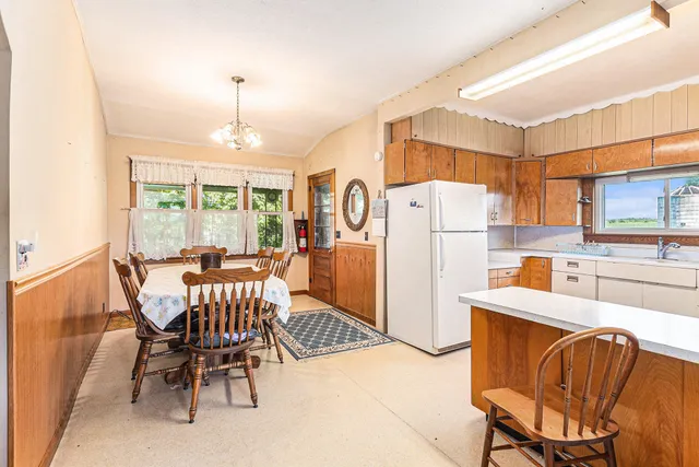 $779,000 | 4293 North Schoenherr Road, Fountain, MI 49410