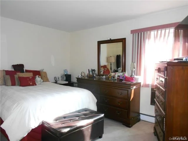 $303,097 | 900 Midland Avenue, Unit 3G, Yonkers, NY 10704