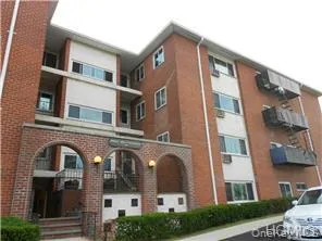 $303,097 | 900 Midland Avenue, Unit 3G, Yonkers, NY 10704