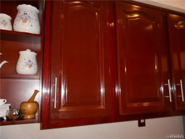 $303,097 | 900 Midland Avenue, Unit 3G, Yonkers, NY 10704