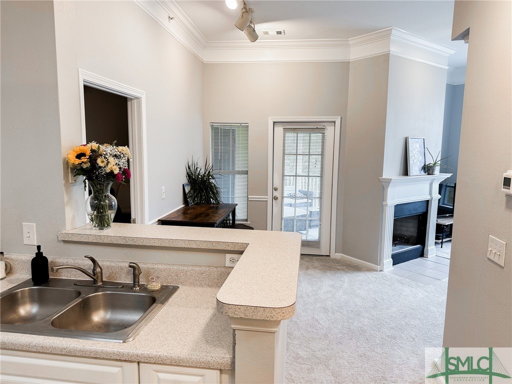 2131 Whitemarsh Way Savannah, GA 31410 - Photo 3 of 24