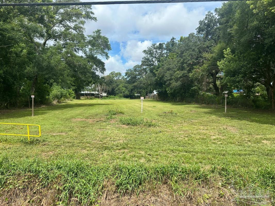429 North Old Corry Field Road Pensacola, FL 32506 - Photo 2 of 5 Gallery Image 2