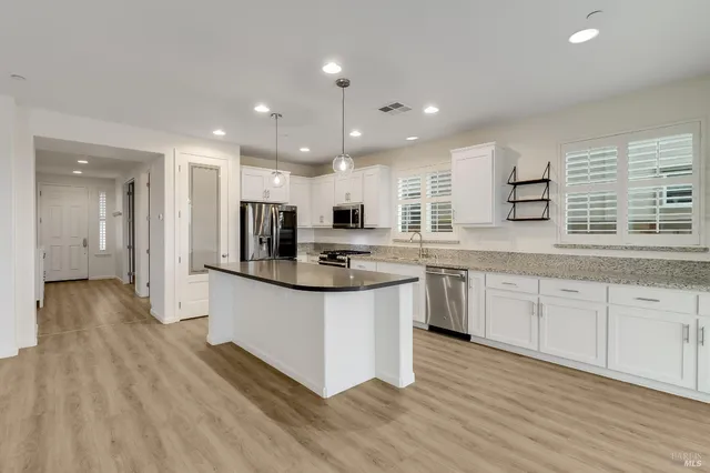 $699,000 | 425 Epic Street, Vacaville, CA 95688