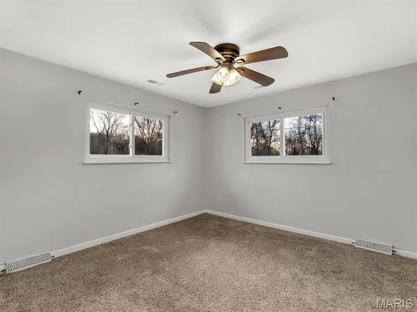 $216,000 | 105 Lavernel Drive, Fenton, MO 63026