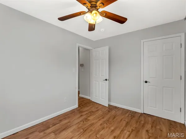 $216,000 | 105 Lavernel Drive, Fenton, MO 63026
