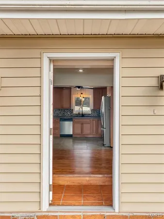 $216,000 | 105 Lavernel Drive, Fenton, MO 63026