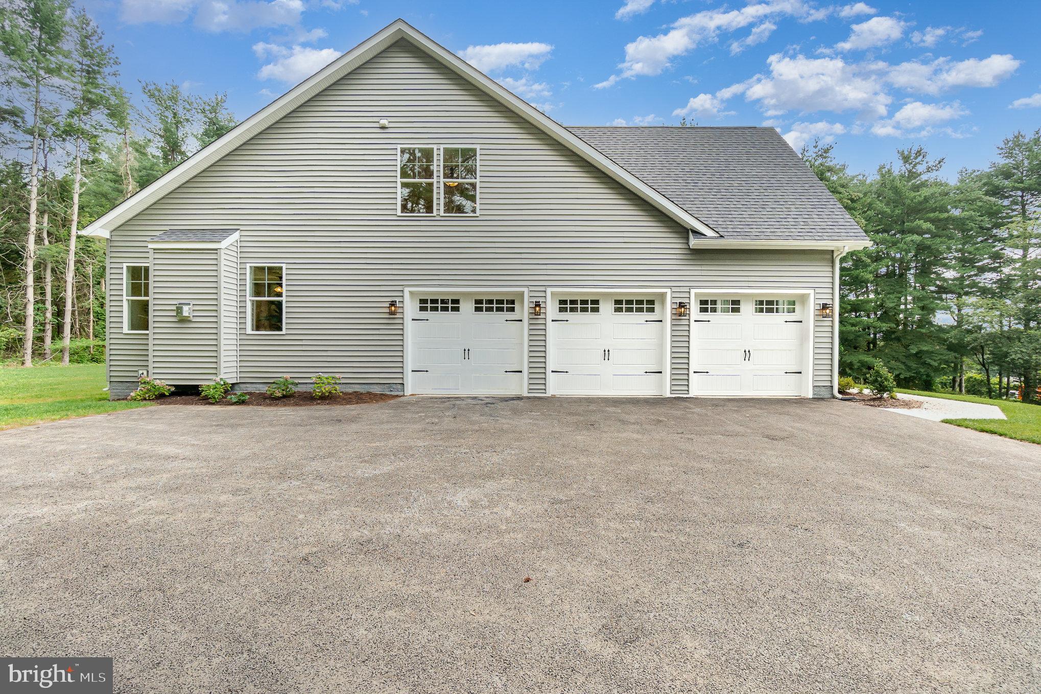 3104 Paper Mill Road Phoenix, MD 21131 - Photo 58 of 77 Oversized parking pad