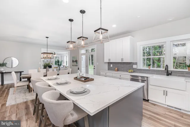 $1,399,900 | 3104 Paper Mill Road, Phoenix, MD 21131