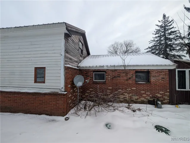 $39,900 | 122 West Main Street, Hume, NY 14735