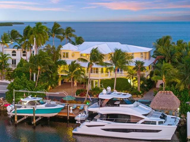 $6,950,000 | 545 Ocean Cay, Key Largo, FL 33037