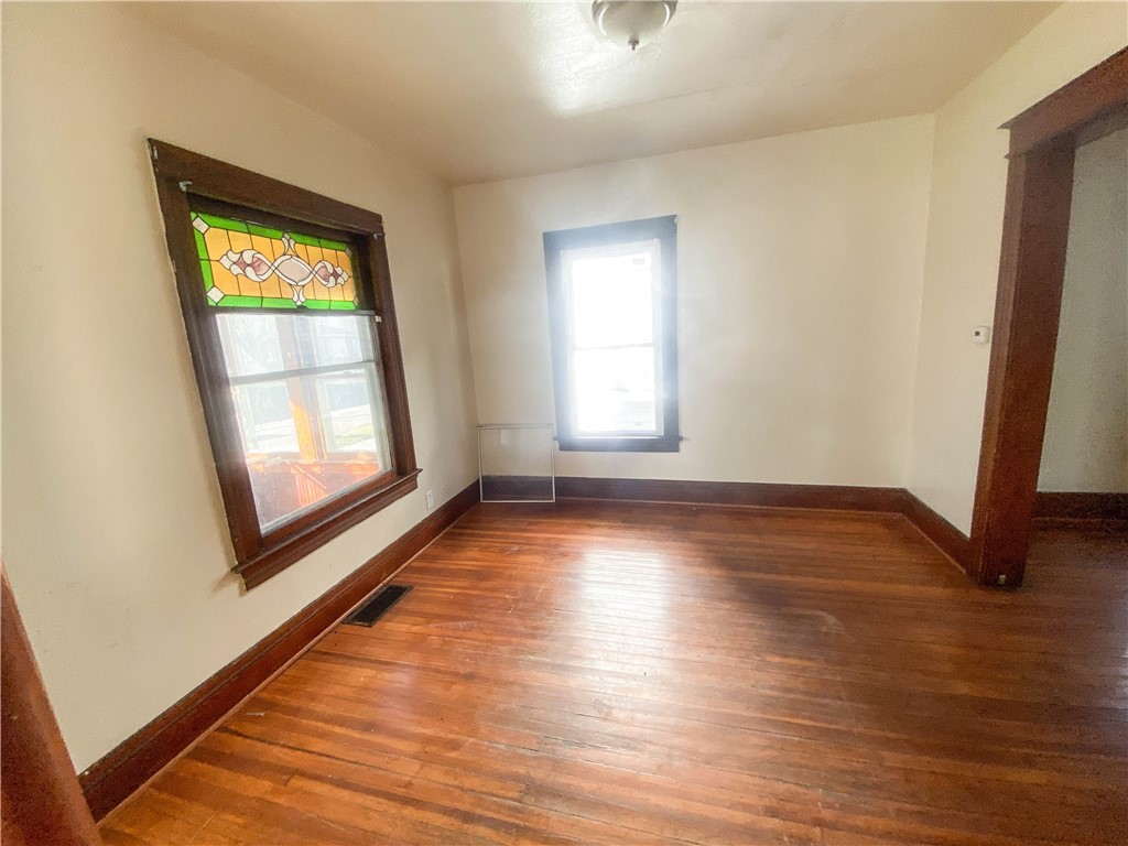 10 Renwood Street Rochester, NY 14621 - Photo 6 of 18