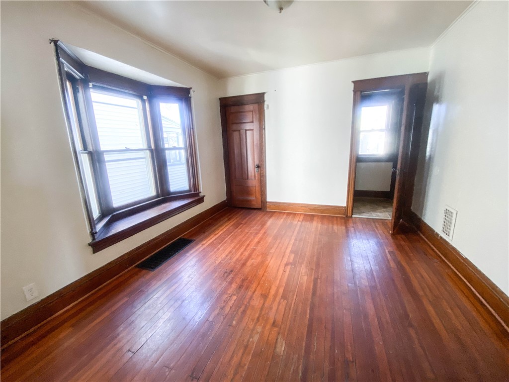 10 Renwood Street Rochester, NY 14621 - Photo 8 of 18