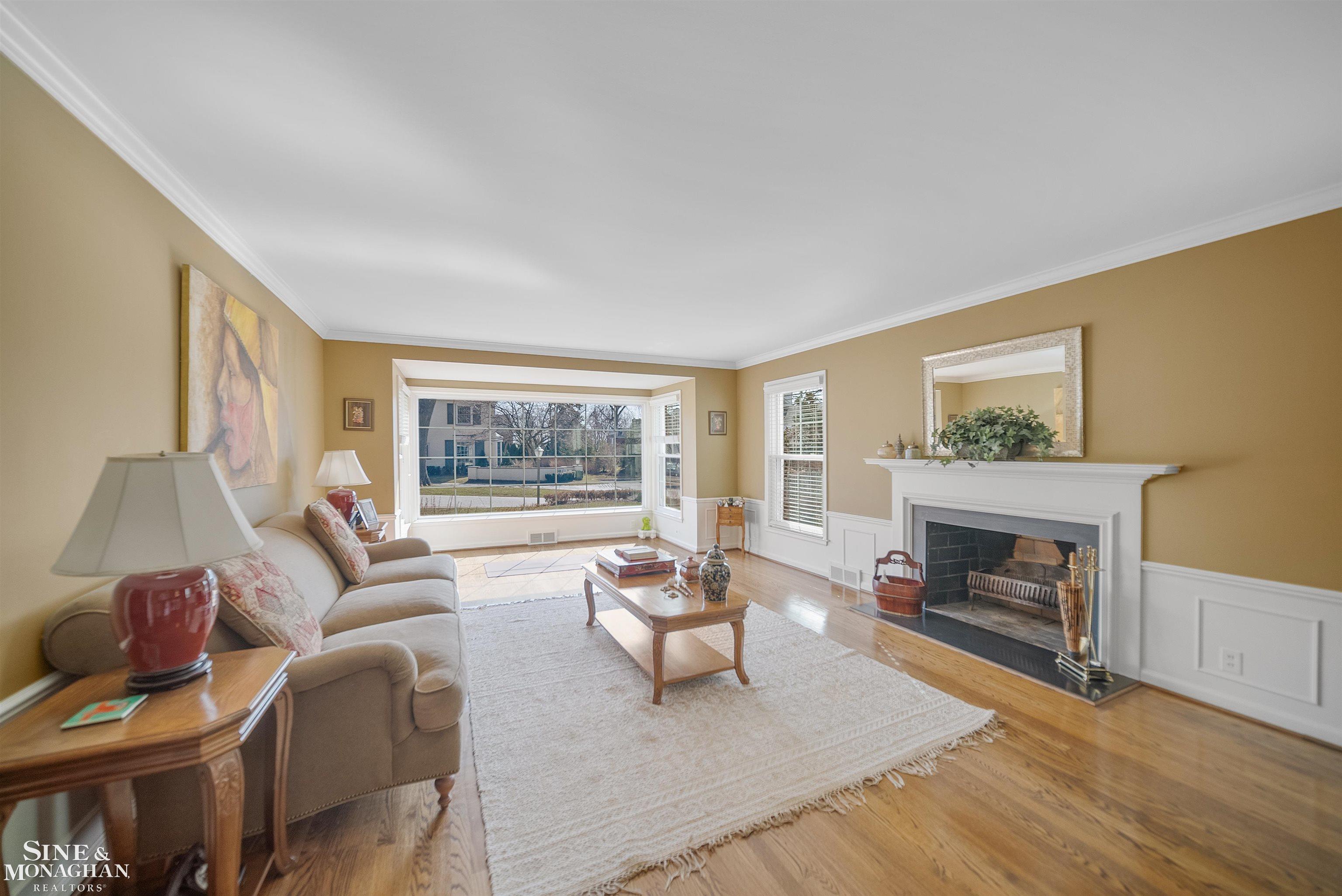 32 Harbor Hill Road Grosse Pointe, MI 48236 - Photo 14 of 52 50140306-1bbae758-3a49-441e-b501-b1bb1b384464.JPG