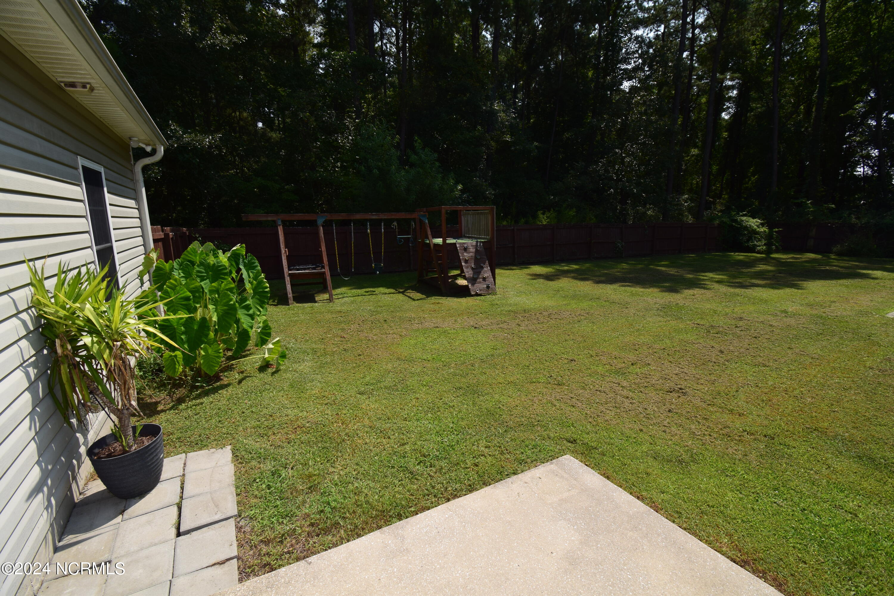 1375 Blue Creek Road Jacksonville, NC 28540 - Photo 38 of 49 DSC_0341