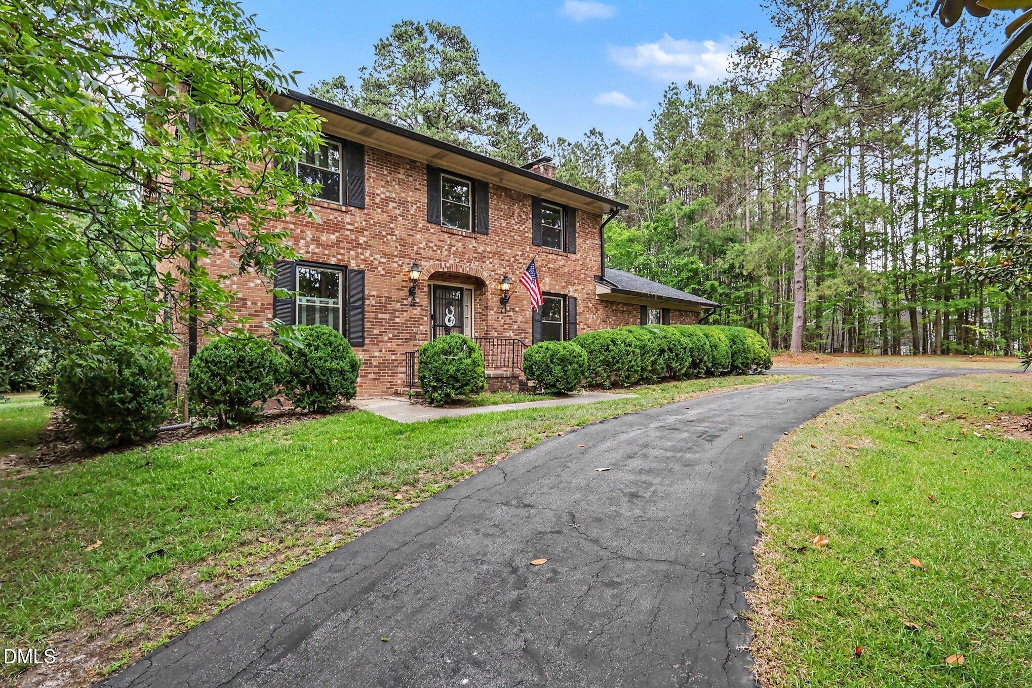 2555 Nutbush Road Henderson, NC 27537 - Photo 3 of 36