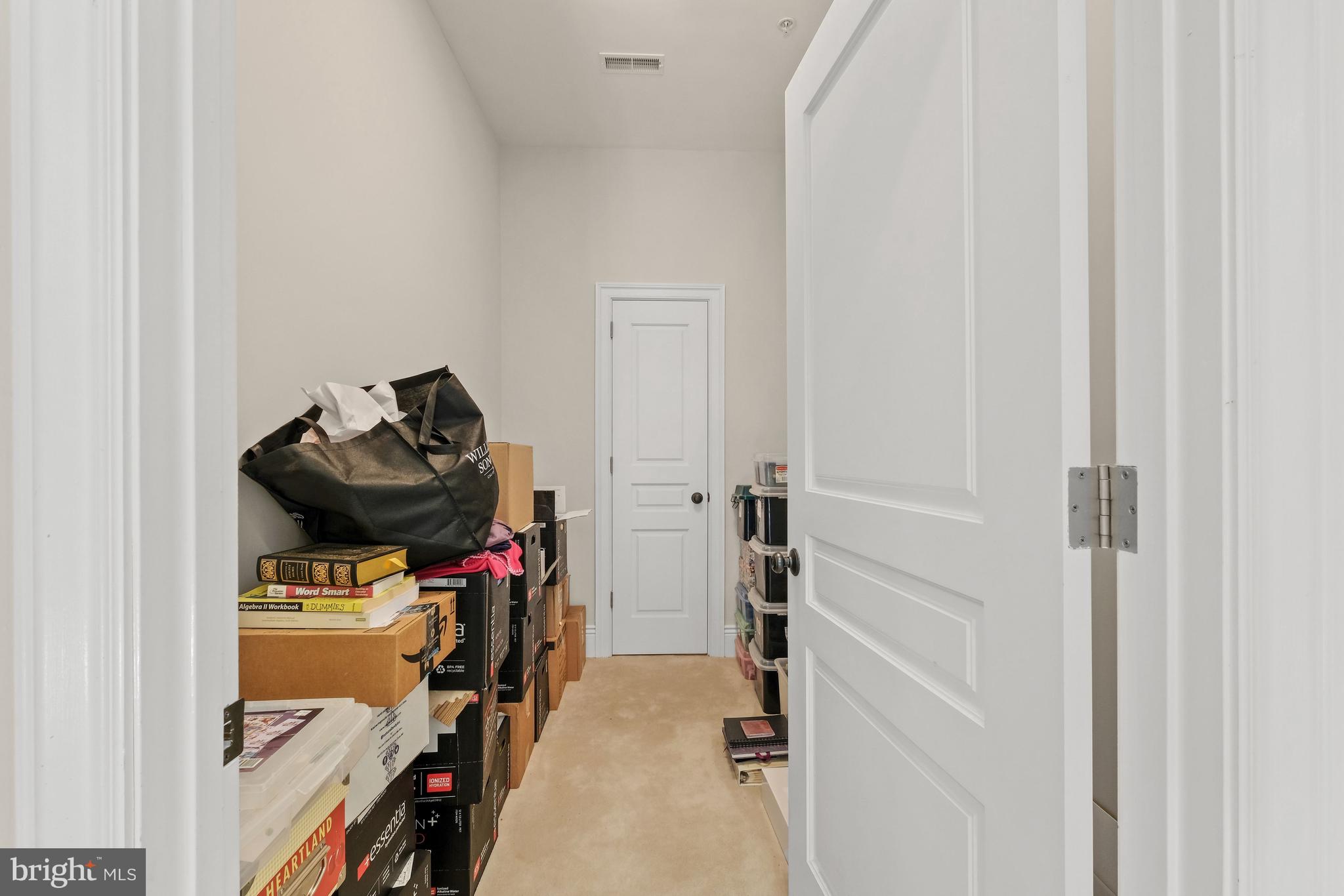 17210 Dr Bird Road Silver Spring, MD 20906 - Photo 65 of 93 Tons of Storage Space