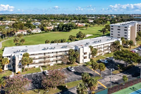 $249,900 | 2420 DC Country Club Boulevard, Unit 205D, Deerfield Beach, FL 33442