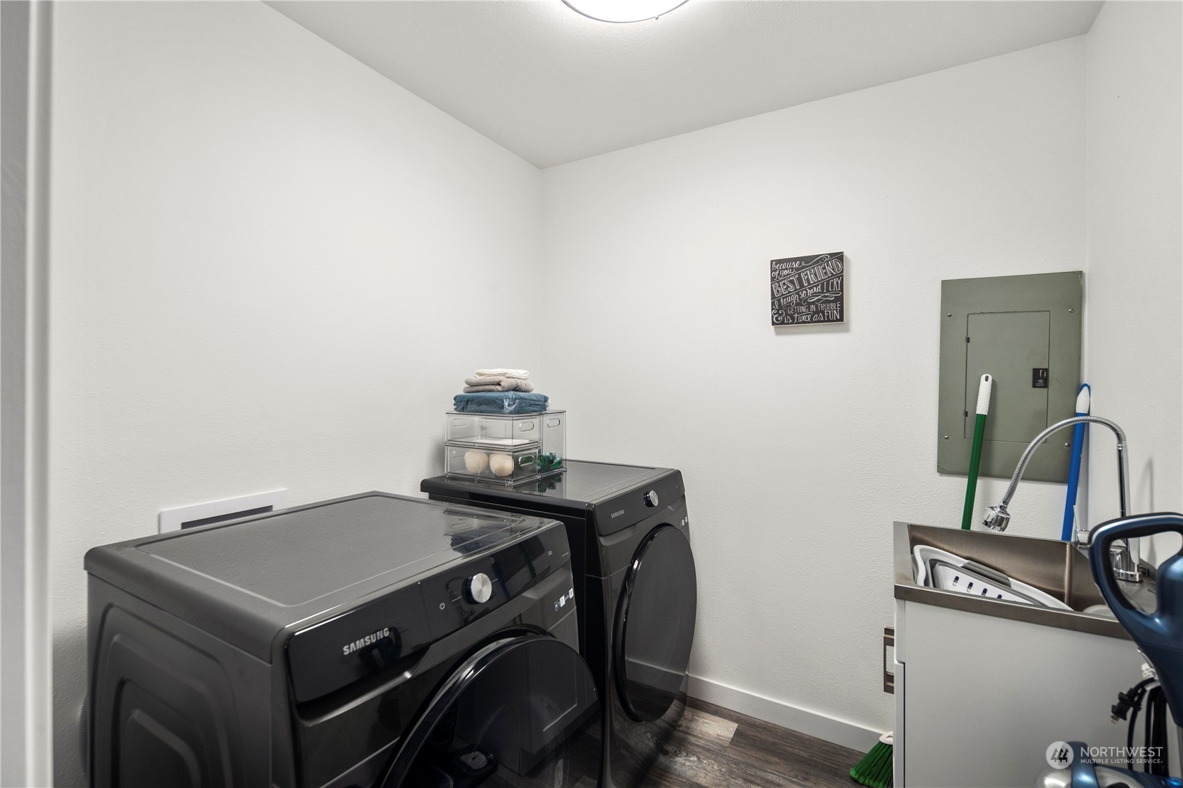 19404 4th Drive Southeast Bothell, WA 98012 - Photo 24 of 33 a utility room with dryer and washer