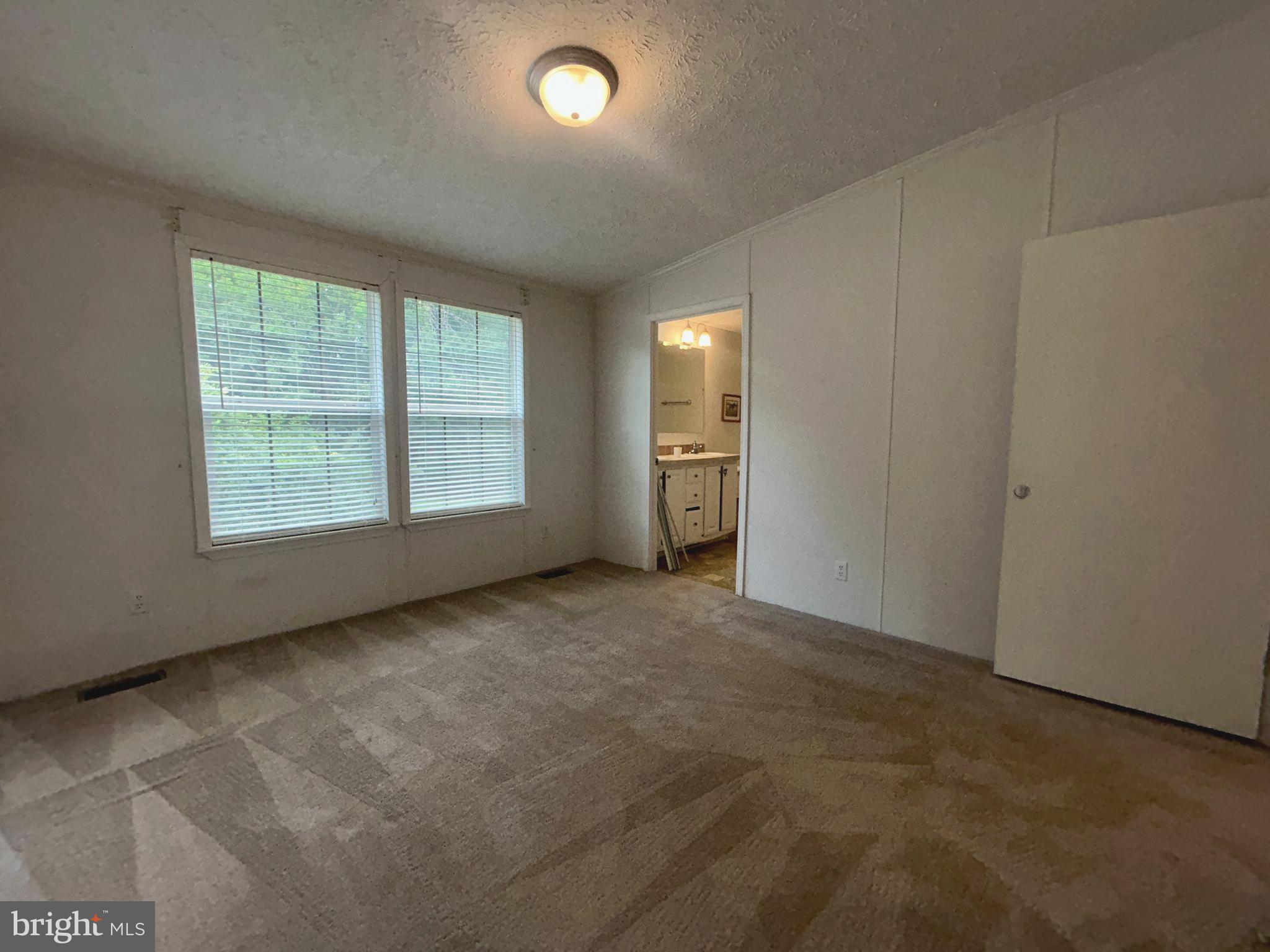 23221 Independence Road Unionville, VA 22567 - Photo 9 of 41 Primary Bedroom