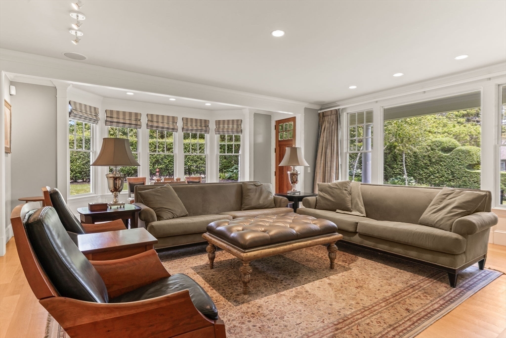 785 Old Harbor Road Chatham, MA 02650 - Photo 9 of 40