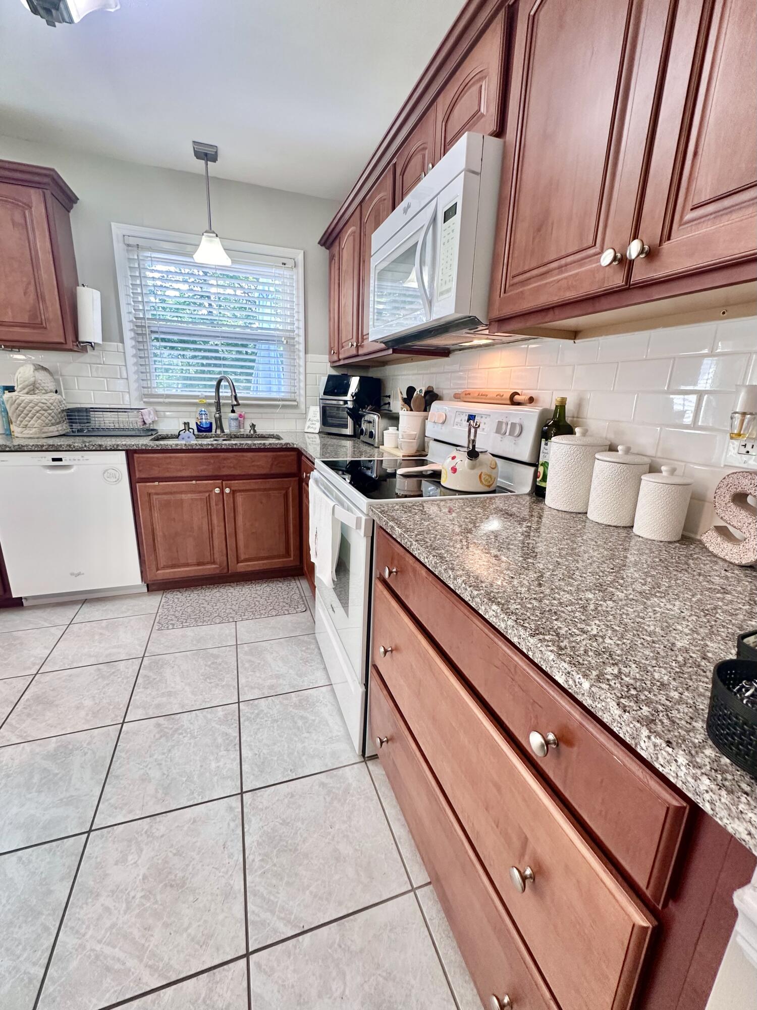 1111 Cherokee Trail Covington, VA 24426 - Photo 18 of 28 IMG_9186
