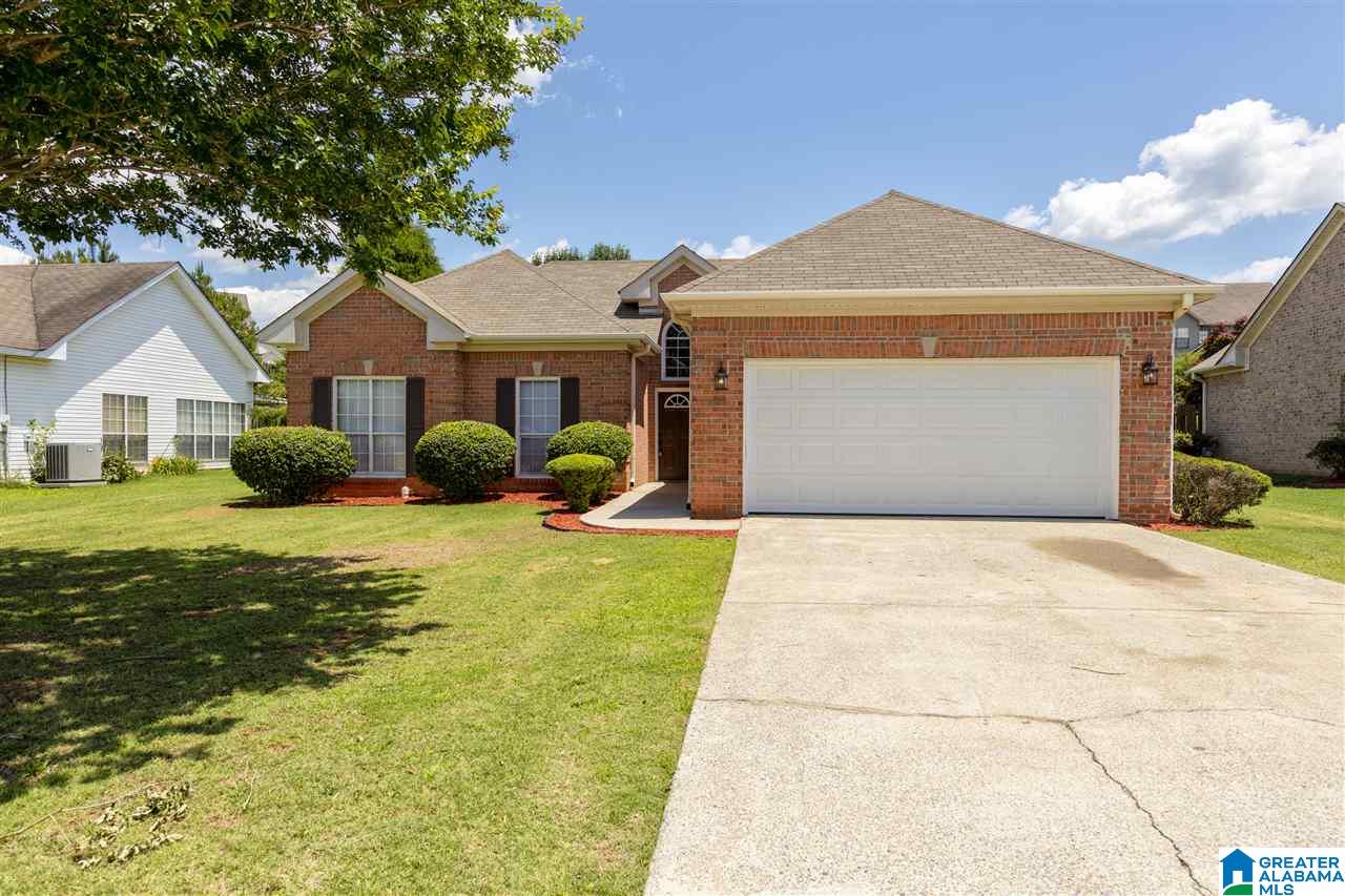 5136 Candlebrook Terrace Bessemer, AL 35022 - Photo 3 of 28